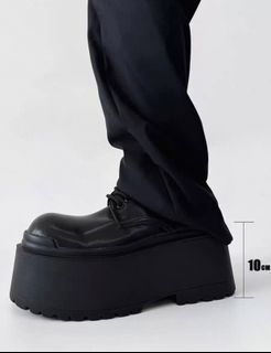 (Category: ) located in . Submitted by men_accessories (Listing ID 1420156519, Image 1). Description: .