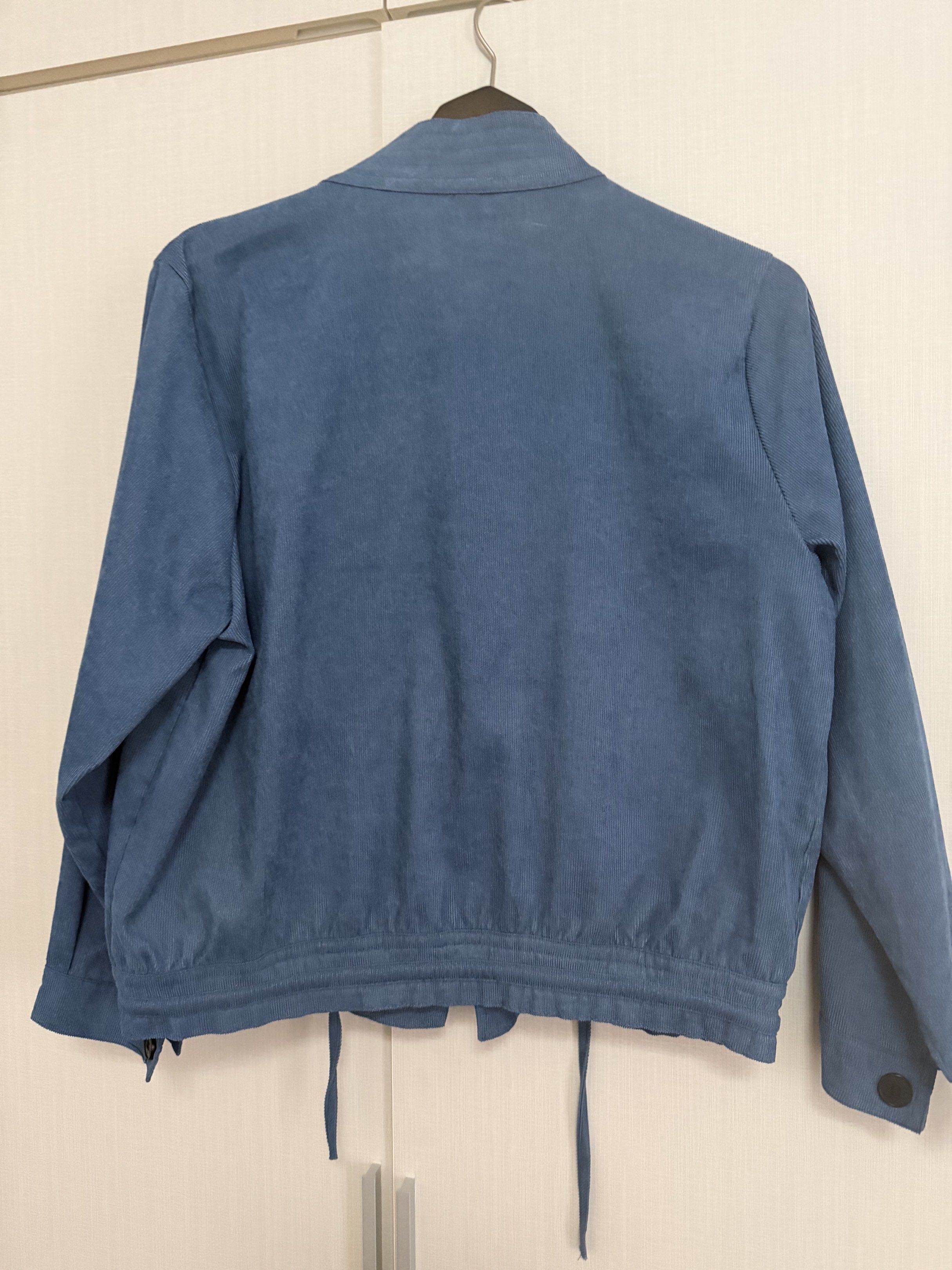 Blue Corduroy Jacket (Category: Coats, Jackets and Outerwear) located in Manila. Submitted by cococrunch13 (Listing ID 1420207699, Image 2). Description: Bought in blue app Xl - Blue corduroy jacket - Stand-up collar - Button-down closure - Two front pocketed - Drawstring hem - Long sleeves - Solid color - Versatile style B.