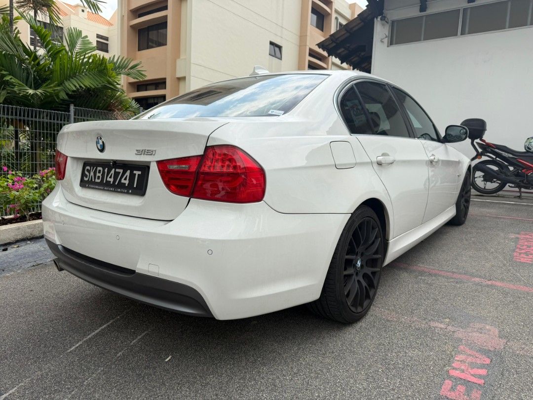 BMW 3 Series Sedan 318i (A) (Category: Used Cars) located in Singapore. Submitted by preciseauto (Listing ID 1420291999, Image 3). Description: 🔥🔥BOSS SAY ALL MUST GO CLEARANCE SALE🔥🔥 🚨CHEAPEST CARS IN THE MARKET🚨 🚘$500 DRIVEAWAY🚘 🏦LOWEST INTEREST FROM 1.48%🏦 🟢1 YEAR WARRANTY🟢 🔧FREE 1 YEAR SERVICING🔧 🏬 Vehicle 120 Points INSPECTION CHECK By In House Workshop BEFORE we put them for SALE 🚕 PHV Drivers Welcomed 🔁 High Trade In Value