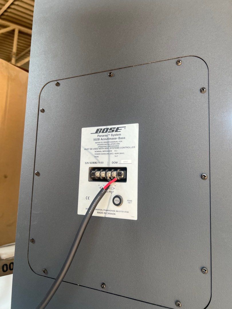 Bose 502B Subwoofer (Category: Soundbars, Speakers & Amplifiers) located in Muntinlupa City. Submitted by everyjuan (Listing ID 1420275555, Image 2). Description: passive 12-inch, 450-watt (1800W peak) subwoofer designed for permanent indoor, high-fidelity bass installations using Acoustimass technology. It operates between 50 Hz and 140 Hz (nominal 8 \(\Omega \)) with a maximum SPL of 116 dB (122 dB peak). Key Technical Specifications: Driver: S