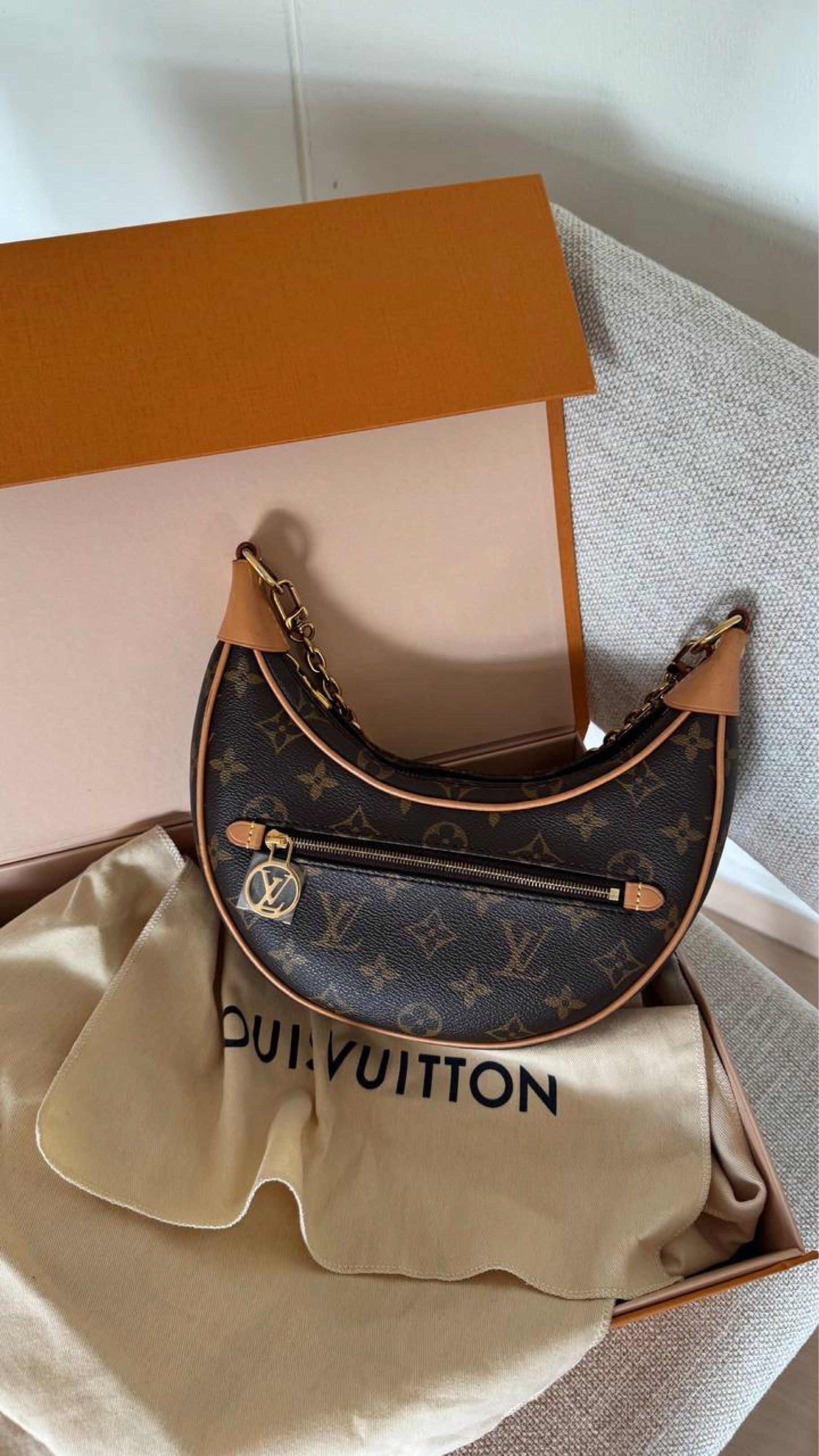 BRAND NEW FULL SET LV LOOP BAG, Luxury, Bags & Wallets on Carousell