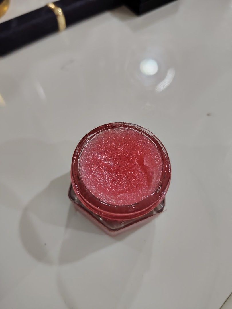 Bubblegum Lip Scrub (Category: Face Care) located in Manila. Submitted by madtb (Listing ID 1420174223, Image 2). Description: - Bubblegum-flavored lip scrub - Comes in a cute pink jar with a gold lid - Pink sugar scrub formula - Gently used.