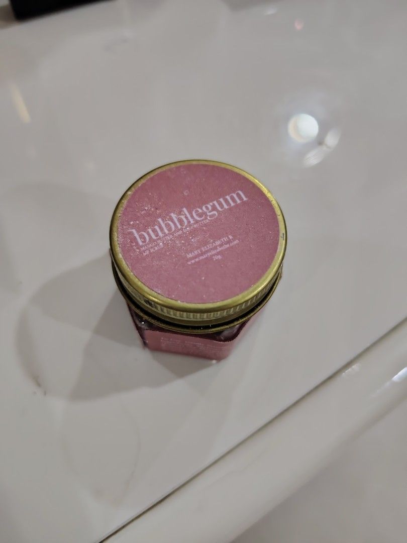 Bubblegum Lip Scrub (Category: Face Care) located in Manila. Submitted by madtb (Listing ID 1420174223, Image 1). Description: - Bubblegum-flavored lip scrub - Comes in a cute pink jar with a gold lid - Pink sugar scrub formula - Gently used.