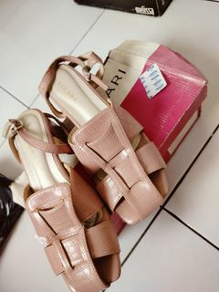 (Kategori: ) berada di . Dikirim oleh abilshop (ID iklan 1420160339, Gambar 1). Deskripsi: .