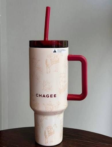 Chagee tumbler red449671124631562241