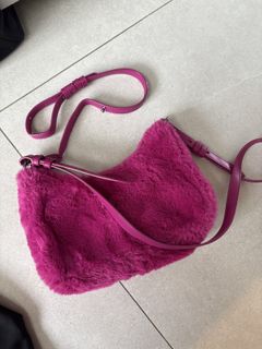 (Category: ) located in . Submitted by hababa (Listing ID 1420217358, Image 1). Description: .