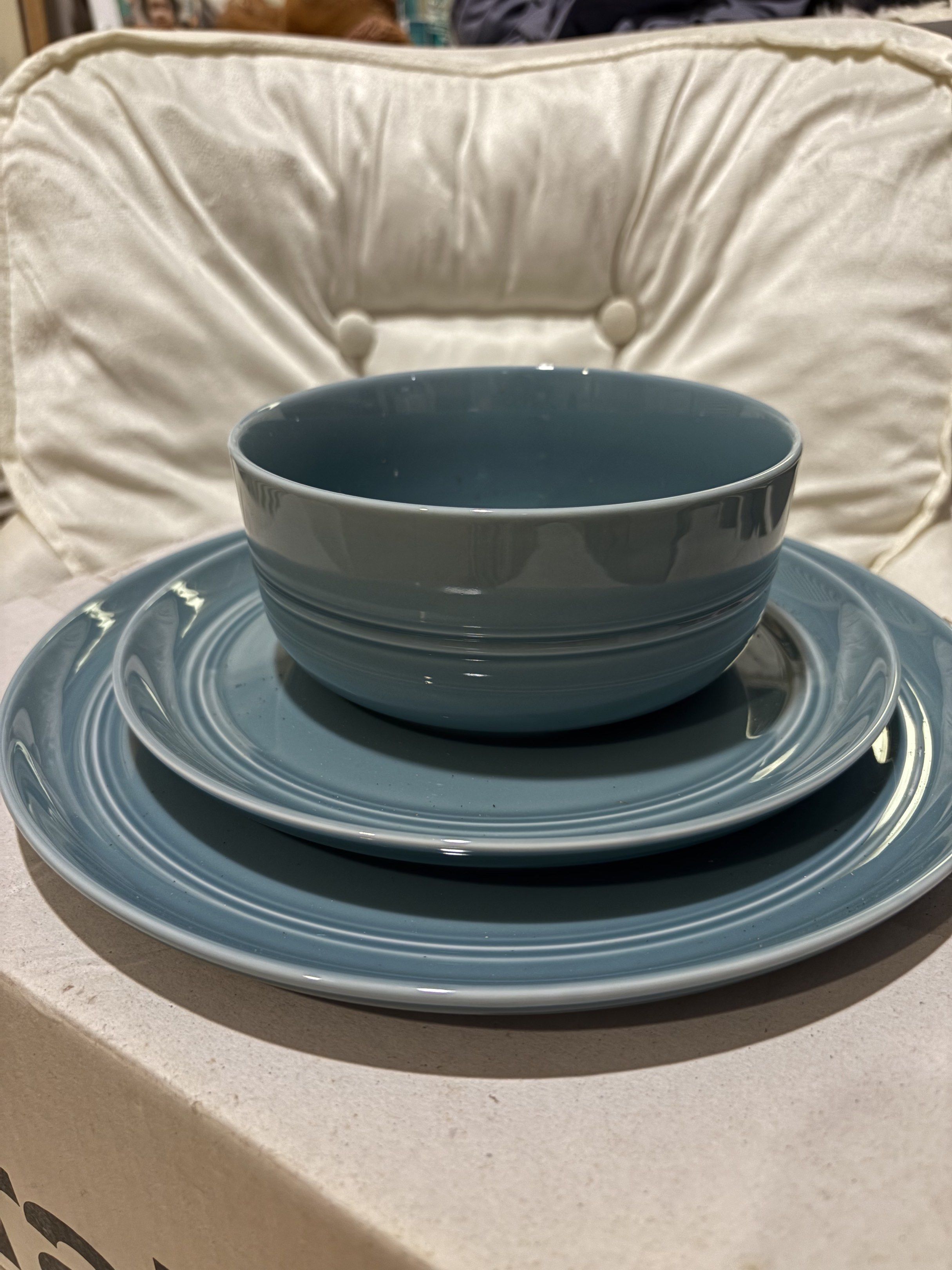 Crate & Barrel Dinnerware Set (Category: Dinnerware & Cutlery) located in Makati City. Submitted by clarrizeb. (Listing ID 1420192719, Image 2). Description: - Crate & Barrel dinnerware set - Includes 1 bowl and 2 plates - Color: Light blue - Design: Simple and elegant with subtle ridges - Condition: Brand new, in original box.