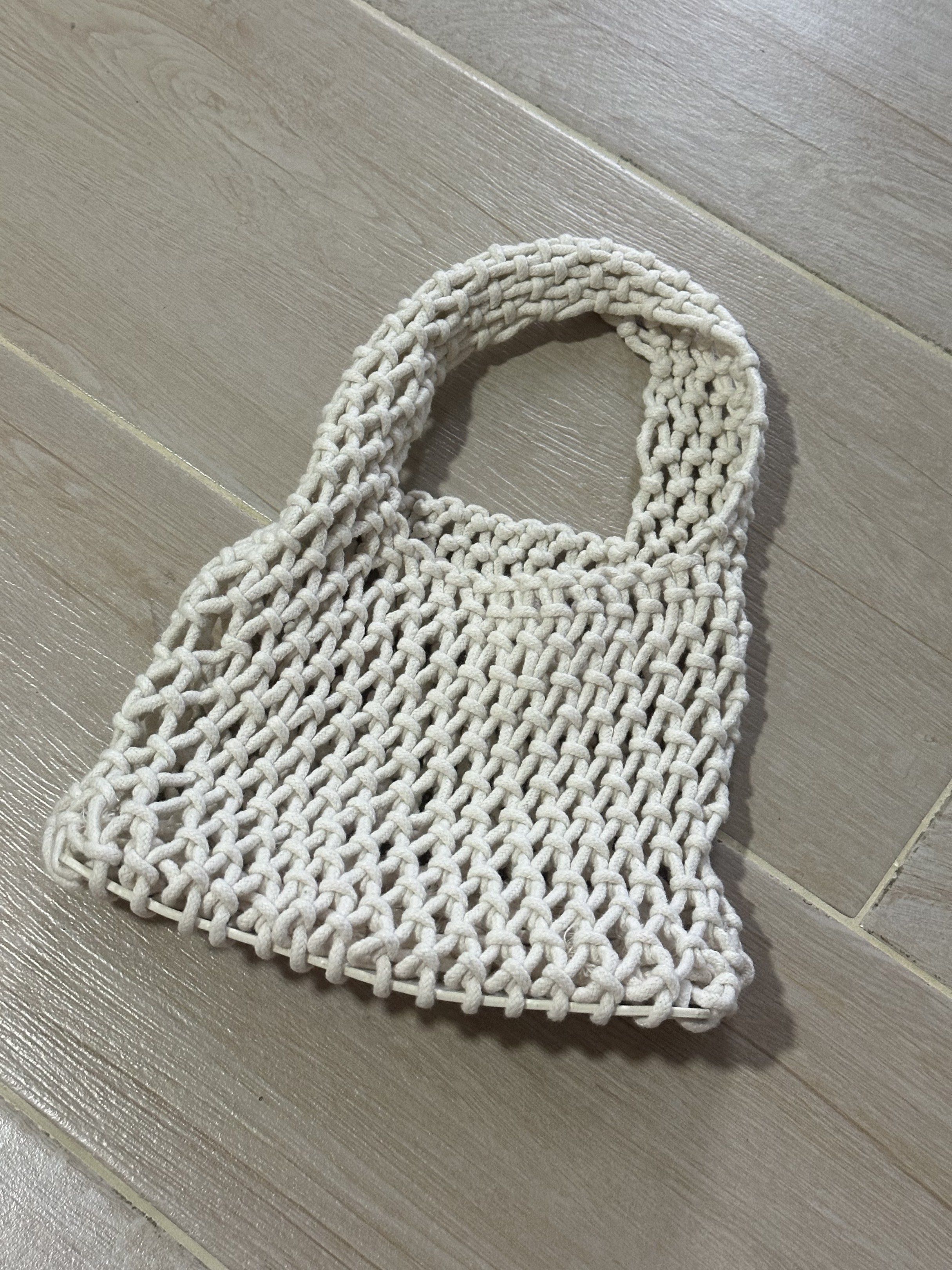 Cute Macrame Net Bag (Category: Shoulder Bags) located in Makati City. Submitted by bijouxbijoux (Listing ID 1420257548, Image 1). Description: Bought in Vietnam, no brand Cute! Nevr used outside.
