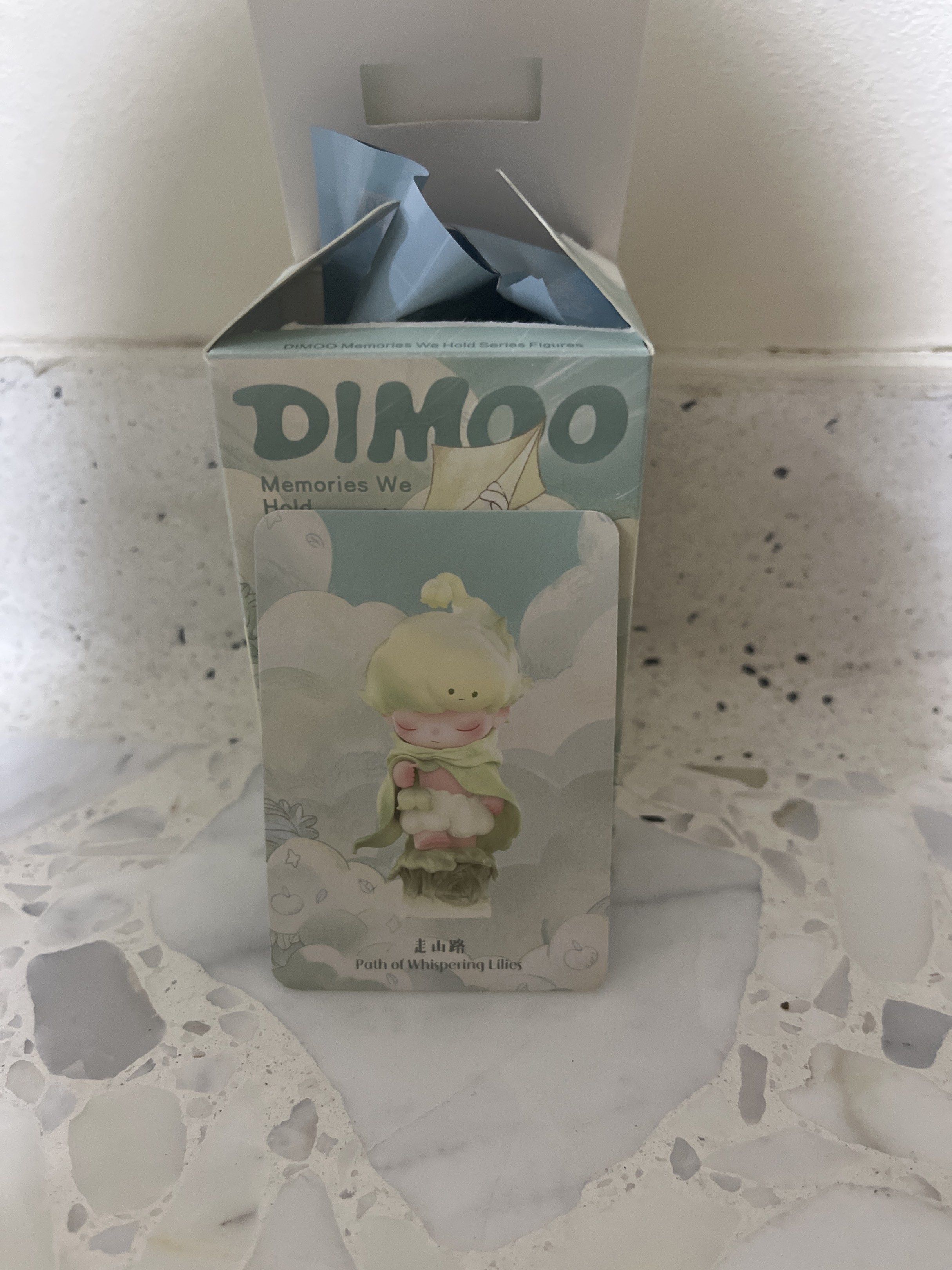DIMOO Memories We Hold Path of Whispering Lilies, Hobbies & Toys, Toys ...
