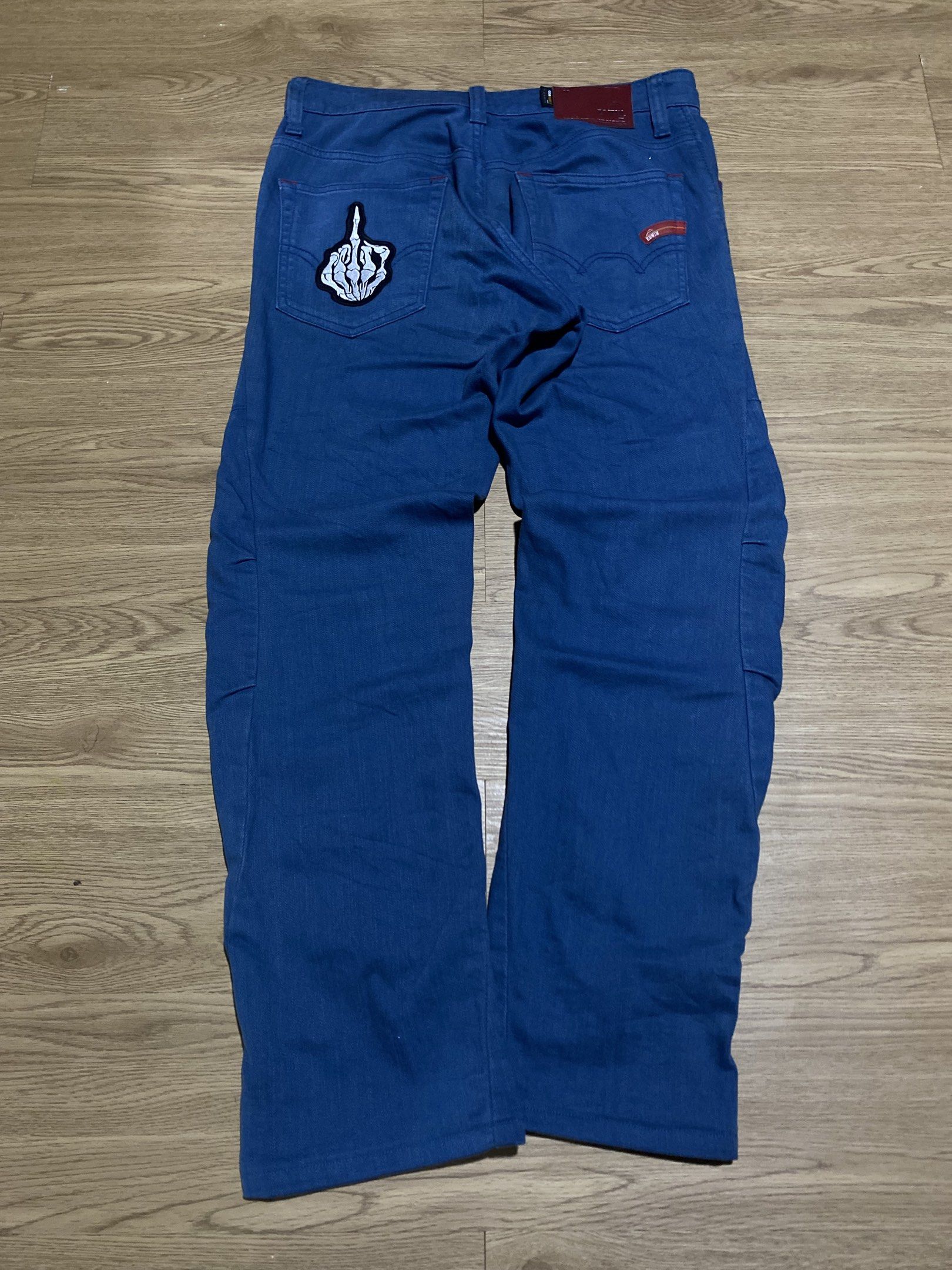 EDWIN x KUSHITANI RIDING PANTS (Category: Jeans) located in Davao. Submitted by johnpauwu (Listing ID 1420300859, Image 2). Description: WAIST - 32 LENGTH - 39 THIGH -12 HEM - 8 DM FOR MORE INFO📩 LOC: DAVAO CITY, 8000.