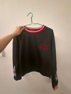 (Category: ) located in . Submitted by httpfashion (Listing ID 1420248983, Image 1). Description: .
