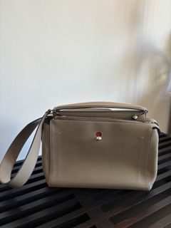 （分類：）位於 。 由 mj2016 提交（商品編號 1420231805，圖片 1）。簡介： 。