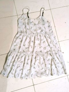 (Category: ) located in . Submitted by thewardrobearchives (Listing ID 1420343547, Image 1). Description: .