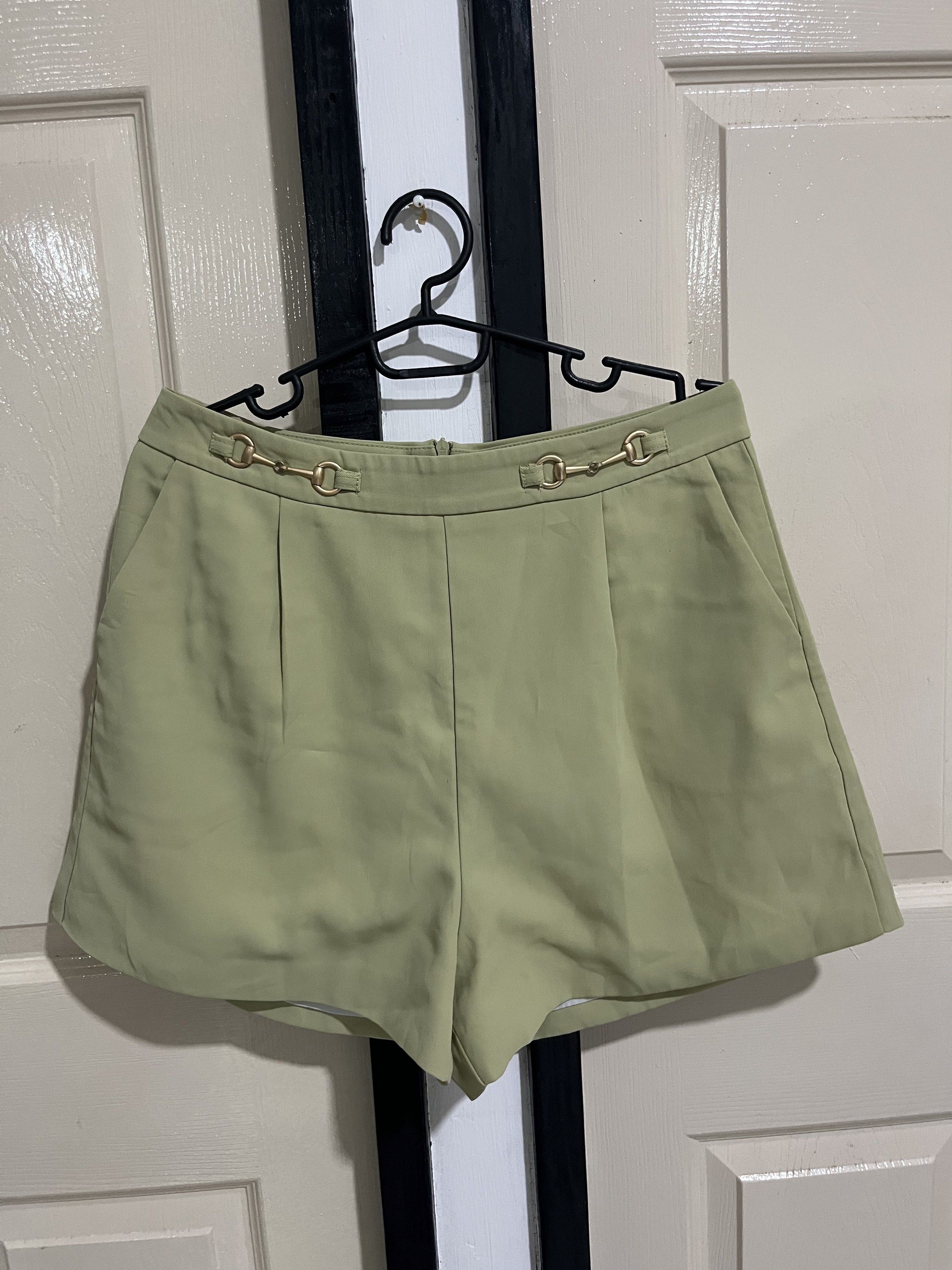 Green Shorts (Category: Shorts) located in Bacolod City. Submitted by closettingbcd (Listing ID 1420281837, Image 1). Description: Selling my lightly used shorts No damage Zipper found at the back Can fit medium - large.
