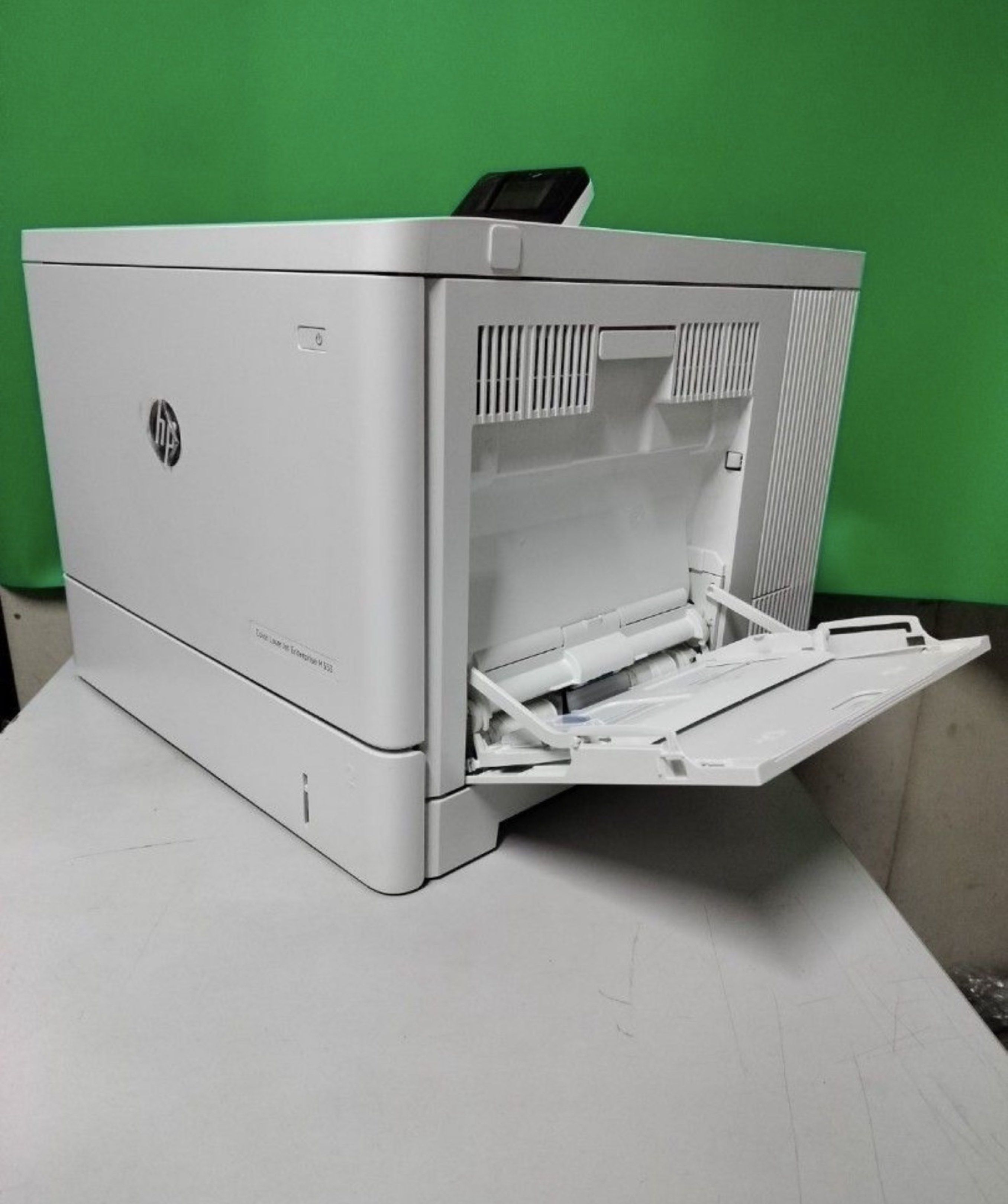 HP Color LaserJet Enterprise M553 Printer (Category: Printers, Scanners & Copiers) located in Caloocan City. Submitted by ktc2020 (Listing ID 1420156312, Image 2). Description: Hp M553 Single function printer Colored Laser Printer. Automatic back to back printing Printing speed of up to 40 ipm. Network Capable. USB or LAN connection. No original starter toner cartridges. Cartridges taken. Only brand new printer. interested may call 0998-9956050 t