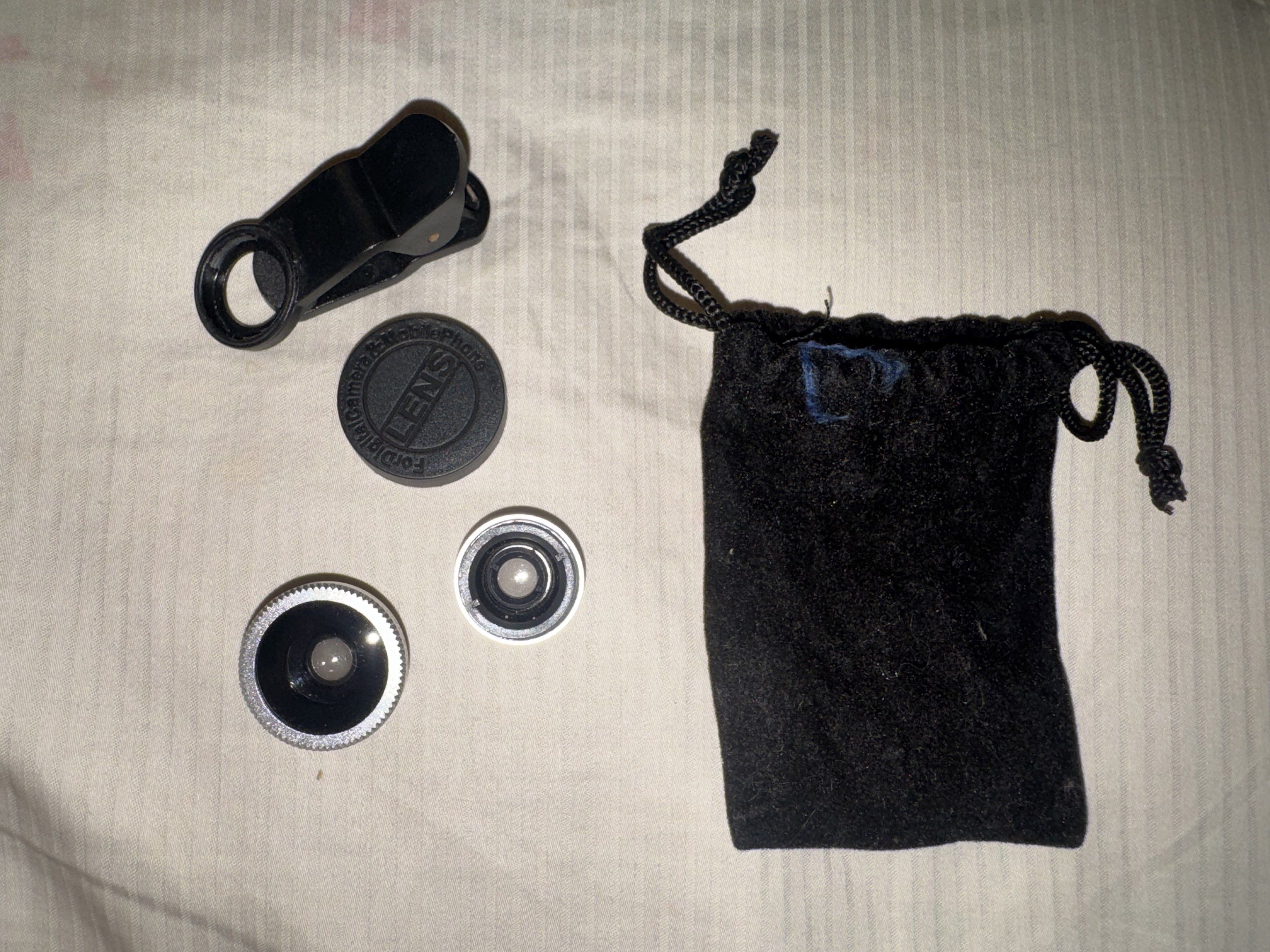 Iphone Lenses (Fisheye) (Category: Cameras) located in Quezon City. Submitted by lizellescloset (Listing ID 1420317868, Image 1). Description: Iphone Lenses Fisheye (2pcs) ✅ 180 degrees with Camera cover ✅ macro 0.67x wide ✅ pouch ✅ clip msg me for sample photos and videos.