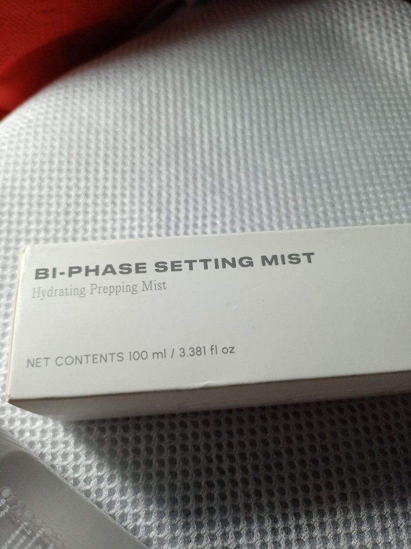 Issy Bi-Phase Setting Mist (Category: Makeup) located in Manila. Submitted by thejdorcasproject (Listing ID 1420162704, Image 3). Description: - Issy & Co. Bi-Phase Setting Mist - Hydrating and prepping mist - 100 ml / 3.381 fl oz - In original packaging - Manufactured: 04/2025 - Expiration Date: 04/2028 - Just bought last Holidays SRP: 699 -1pc Bi-Phase mist full size 100ml My price: PHP400 -If bundle with the fixing powder PHP600 (1 spray + 1 p