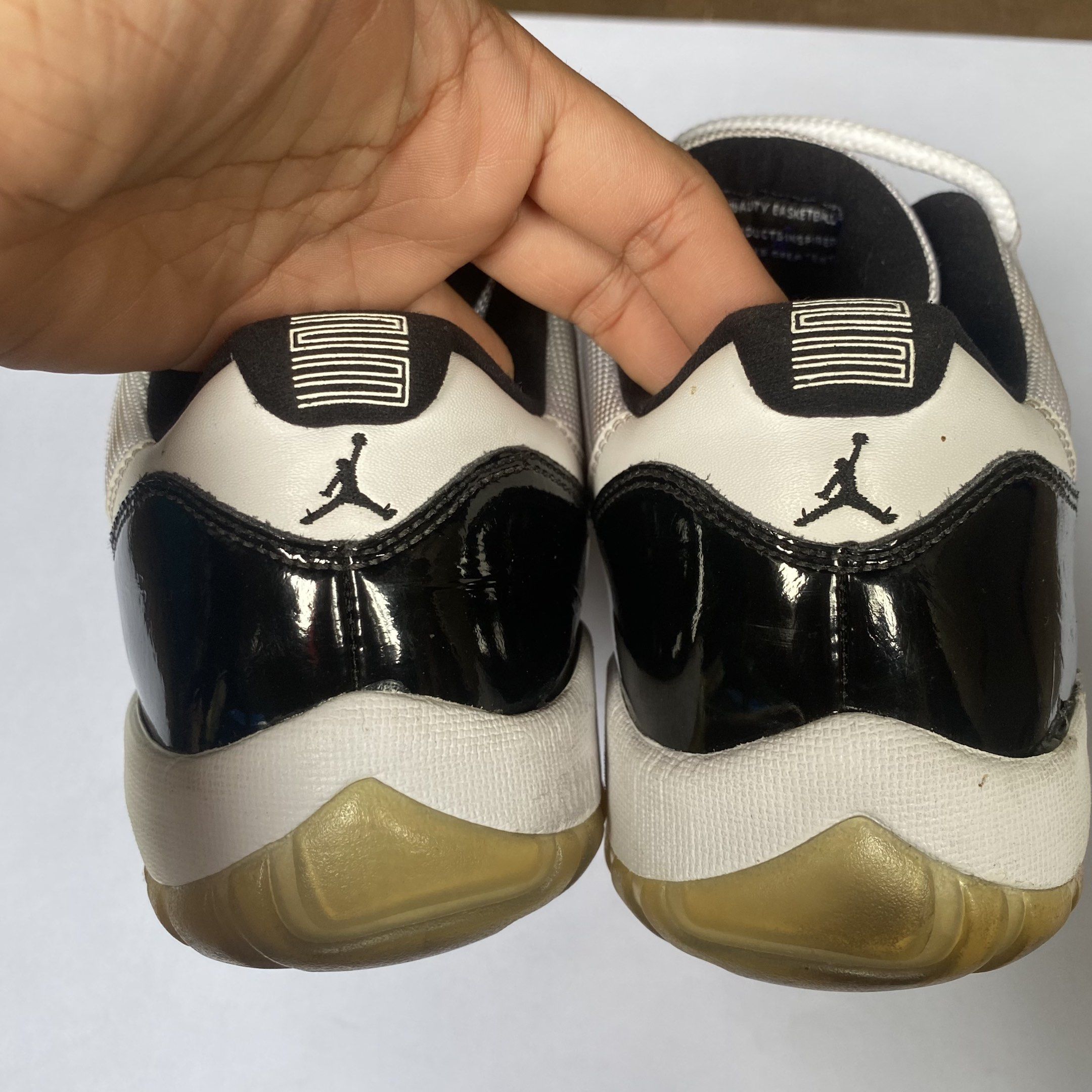 Jordan 11 Retro Low "Concord" (Category: Sneakers) located in Pasig City. Submitted by bootsoftravel_ph (Listing ID 1420294811, Image 2). Description: Jordan 11 Retro Low “Concord” used - Good FOR SALE No box Issue: reglued Price ₱ 3,495 size: EU 42.5 / UK 8.5 / US 9.5 Guaranteed 100% Legit 💯 We ship nationwide 🚚.