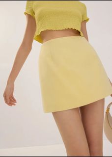 (Category: ) located in . Submitted by clearmywardrobe.xs.s (Listing ID 1420184489, Image 1). Description: .