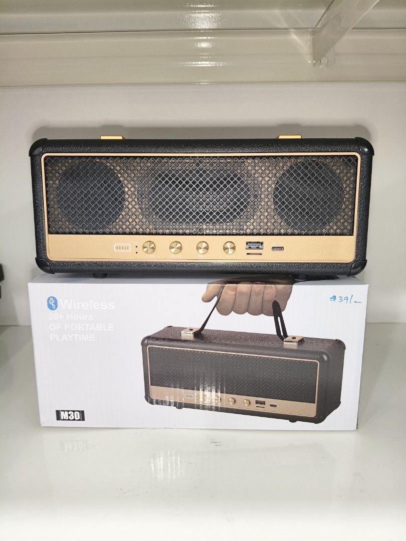 Bluetooth Speaker - Brand New65561102753666110