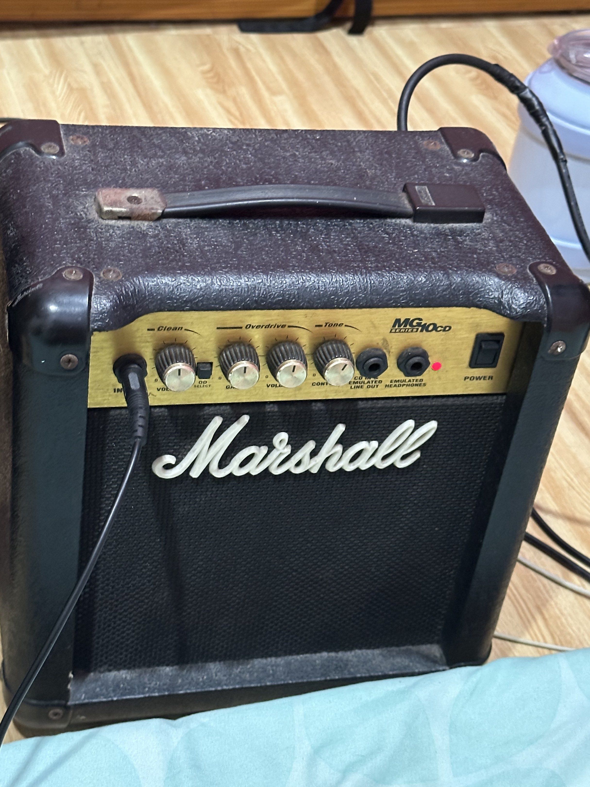 Marshall MG10CD Guitar Amplifier (Category: Soundbars, Speakers & Amplifiers) located in Valenzuela. Submitted by sebastianb29032 (Listing ID 1420225501, Image 1). Description: Marshall MG10CD guitar amplifier 40w Issue-Overdrive not working ************************* Open for negotiations Feel free to ask for sound checks.