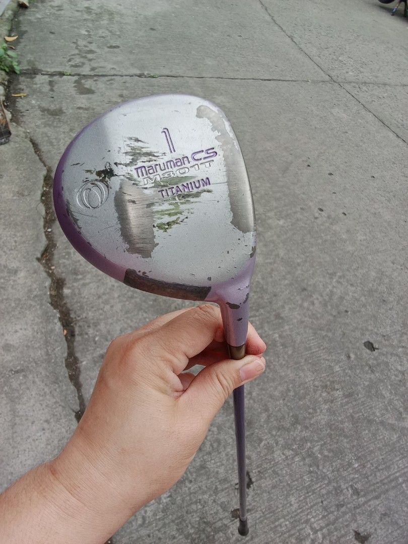 Maruman CS Vision Titanium Driver Flex L, Right handed (Category: Golf) located in San Pedro. Submitted by trisheljas_japansurplus (Listing ID 1420229004, Image 1). Description: - Maruman CS Vision Titanium driver - Purple shaft and head - Includes head cover - Black grip with blue accents and Maruman logo - Marked with '1' location 📍 Filinvest Homesite barangay bagong silang san pedro laguna 📍.