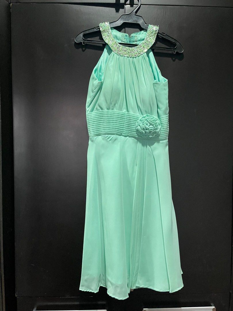 Mint Green Halter Cocktail Dress (Category: Dresses) located in Manila. Submitted by andreavilla (Listing ID 1420314311, Image 2). Description: - Mint green halter dress - Fits size XS-S Can send more photos thru dm 💌 Strictly no returns, no refunds so pls clarify all questions before payment! 🏷️ js prom ball wedding formal dress black tie medium large special occasion.