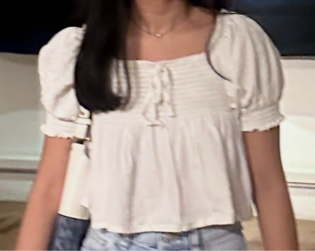 nakdclothing white peplum top (Category: Shirts) located in Manila. Submitted by rfmrisells (Listing ID 1420295453, Image 3). Description: Defect: natanggal na yun ribbon sa harap Can fit xs - s.