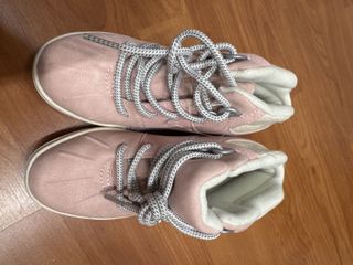(Category: ) located in . Submitted by branded.shopper (Listing ID 1420288341, Image 1). Description: .