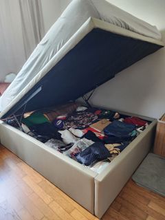 (Category: ) located in . Submitted by ml0505 (Listing ID 1420254834, Image 1). Description: .