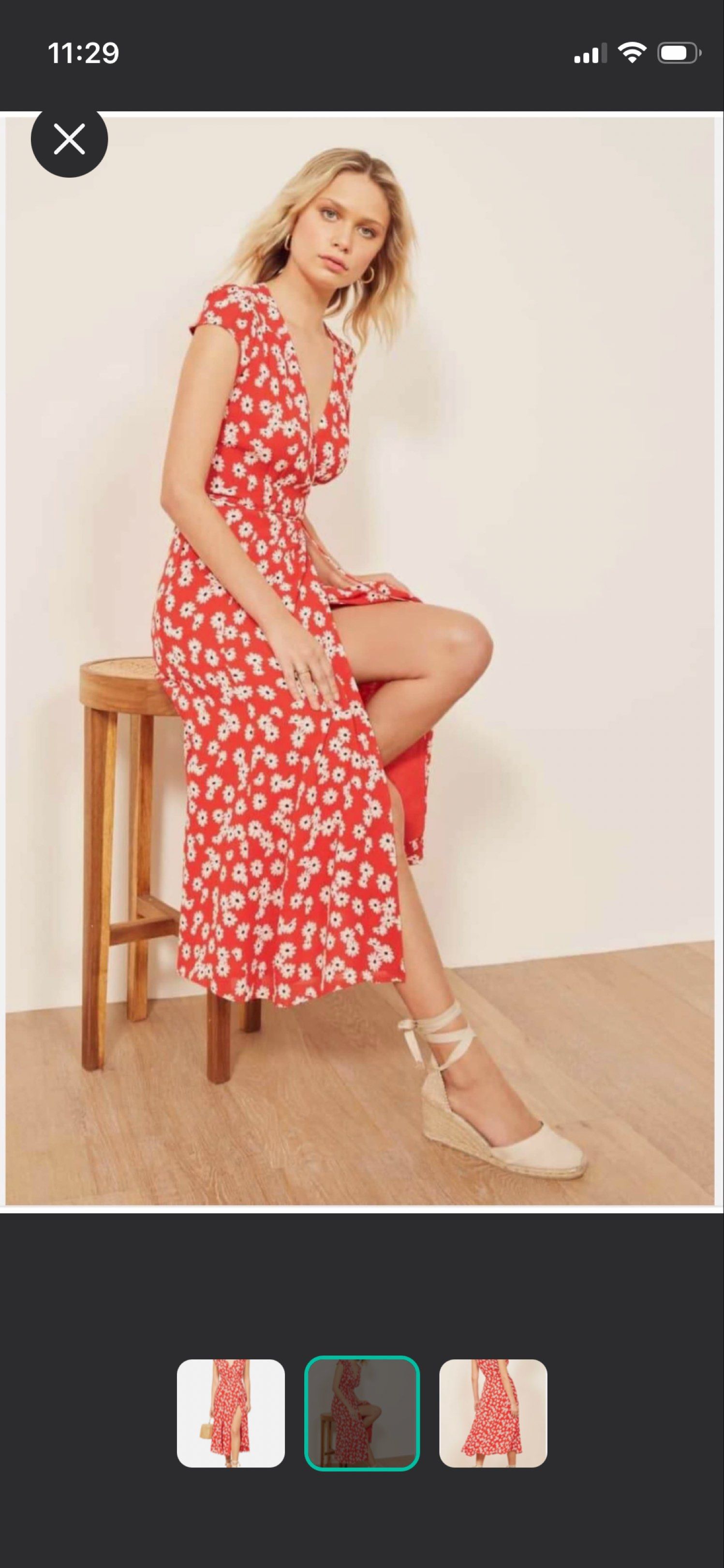 Reformation Floral Wrap Dress (Category: Dresses) located in Caloocan City. Submitted by ms12345 (Listing ID 1420190287, Image 3). Description: .