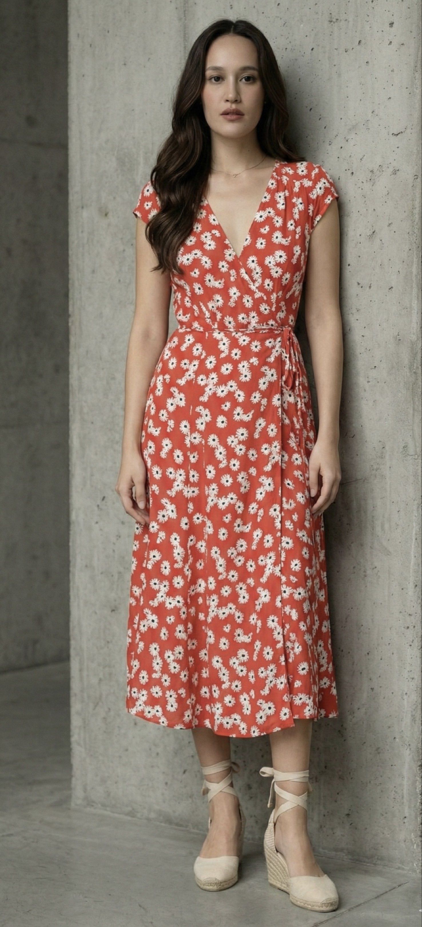 Reformation Floral Wrap Dress (Category: Dresses) located in Caloocan City. Submitted by ms12345 (Listing ID 1420190287, Image 1). Description: .