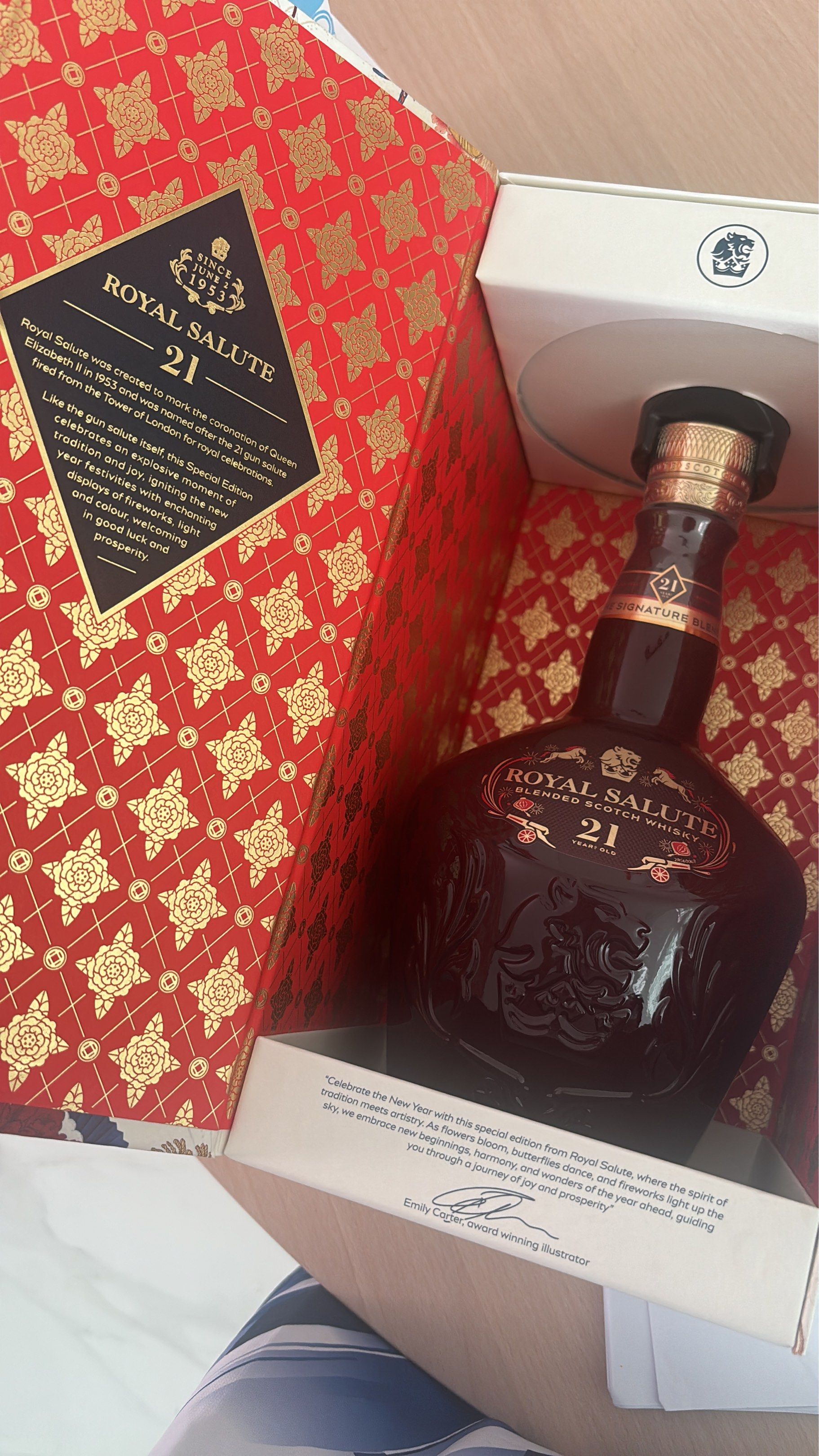 Royal Salute 21 Year Old Blended Scotch Whisky, Food & Drinks ...