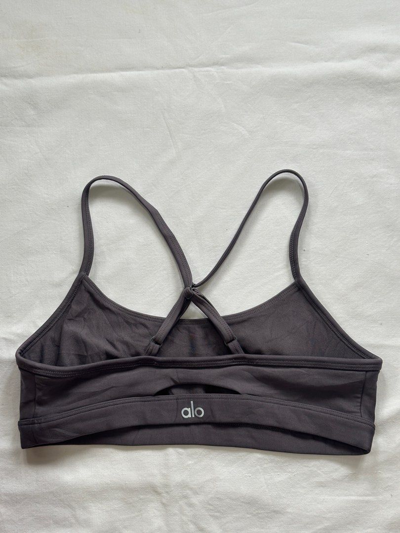 SIZE S • alo yoga airlift intrigue bra (purple dusk) (Category: Activewear) located in Angeles City. Submitted by secondset (Listing ID 1420268715, Image 3). Description: 📌Please read my bio before ordering 💰MOP: GCash only 🚚MOD: J&T only ❕Due to limited replies allowed on the app we will not reply to lowballers 🧘🏻‍♀️More items on @secondset Width: 13” Length: 5” Very good used condition Retails for ₱4,900.