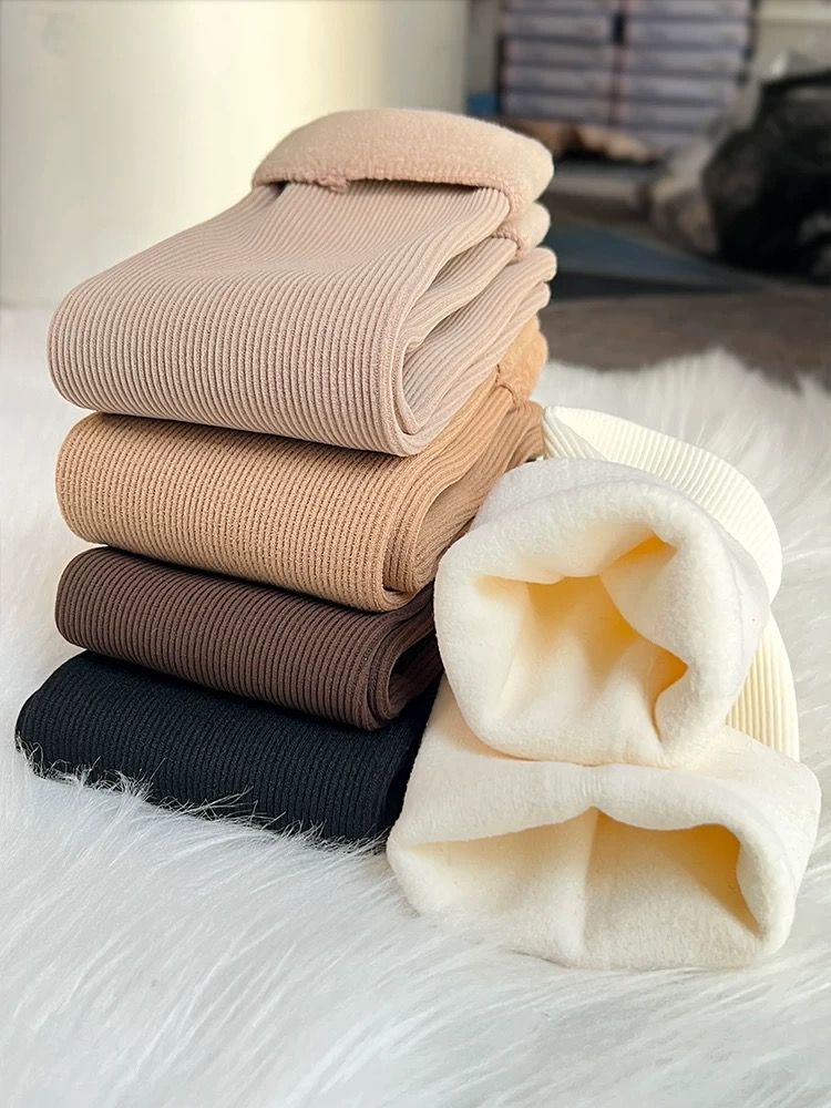 Socks (Category: Socks & Tights) located in Singapore. Submitted by imadeyoureadthis (Listing ID 1420308243, Image 3). Description: Last photo for colour available 1 for $1.50 5 for $5.