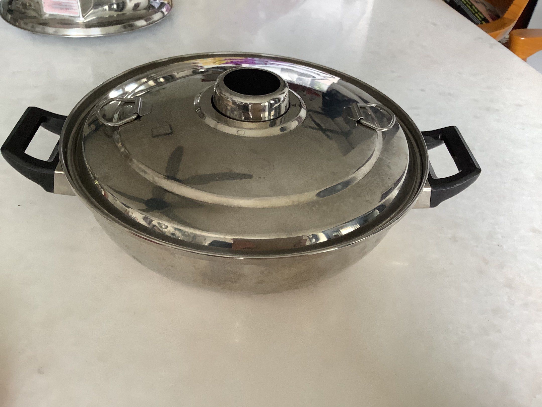 Stainless Steel Pot with Lid449546515991777282