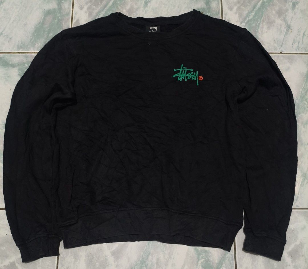 Stussy Spellbound Crewneck Sweatshirt - Black (Category: Coats, Jackets and Outerwear) located in Manila. Submitted by itsyadrip (Listing ID 1420165087, Image 1). Description: - Stussy crewneck sweatshirt - Color: Black - Features green Stussy logo (front and back) - Made in Mexico - Perfect for casual wear and layering.