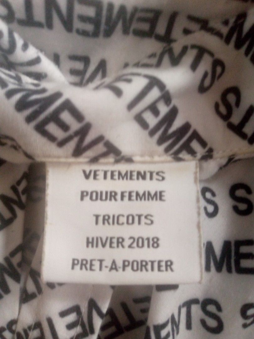 VETEMENTS Logos Long sleeve Shirt Button Down Size M (Category: Coats, Jackets and Outerwear) located in Iloilo. Submitted by grayface2388611 (Listing ID 1420170694, Image 2). Description: VETEMENTS Logos Long sleeve Shirt Button Down Size M VETEMENTS jacket off/legit.