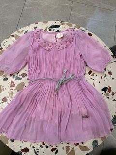(Category: ) located in . Submitted by unicorn_tuition (Listing ID 1420255210, Image 1). Description: .