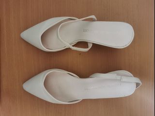 (Category: ) located in . Submitted by t.xiaoying (Listing ID 1420238107, Image 1). Description: .