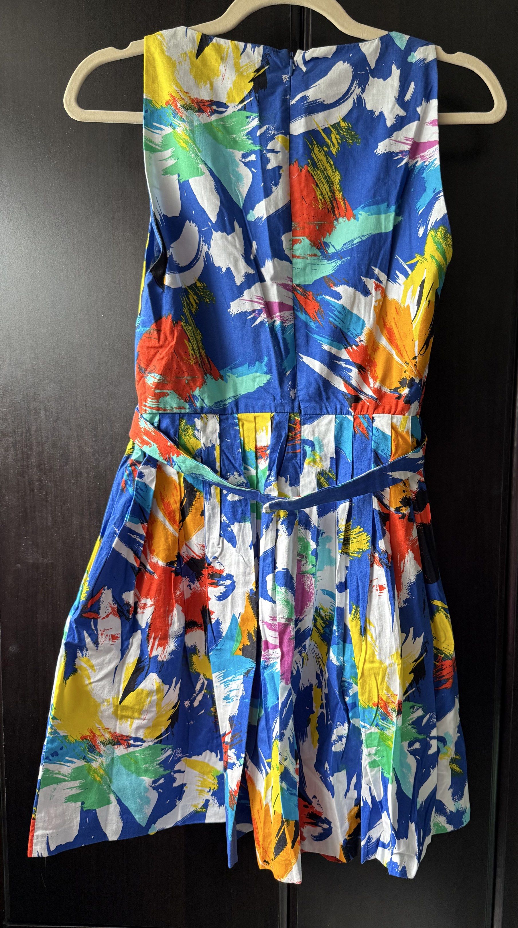 Zara Colorful Printed Dress (Category: Dresses) located in Quezon City. Submitted by secondsgon (Listing ID 1420202742, Image 2). Description: - Sleeveless dress - Eye-catching print in blue, yellow, red, and white - Fitted bodice - Pleated skirt - Zipper closure at the back 🏦Modes of Payment: GCASH BPI/VYBE BDO 📦Modes of Delivery: LBC - Nationwide shipping Grab/Lalamove - Same day delivery.