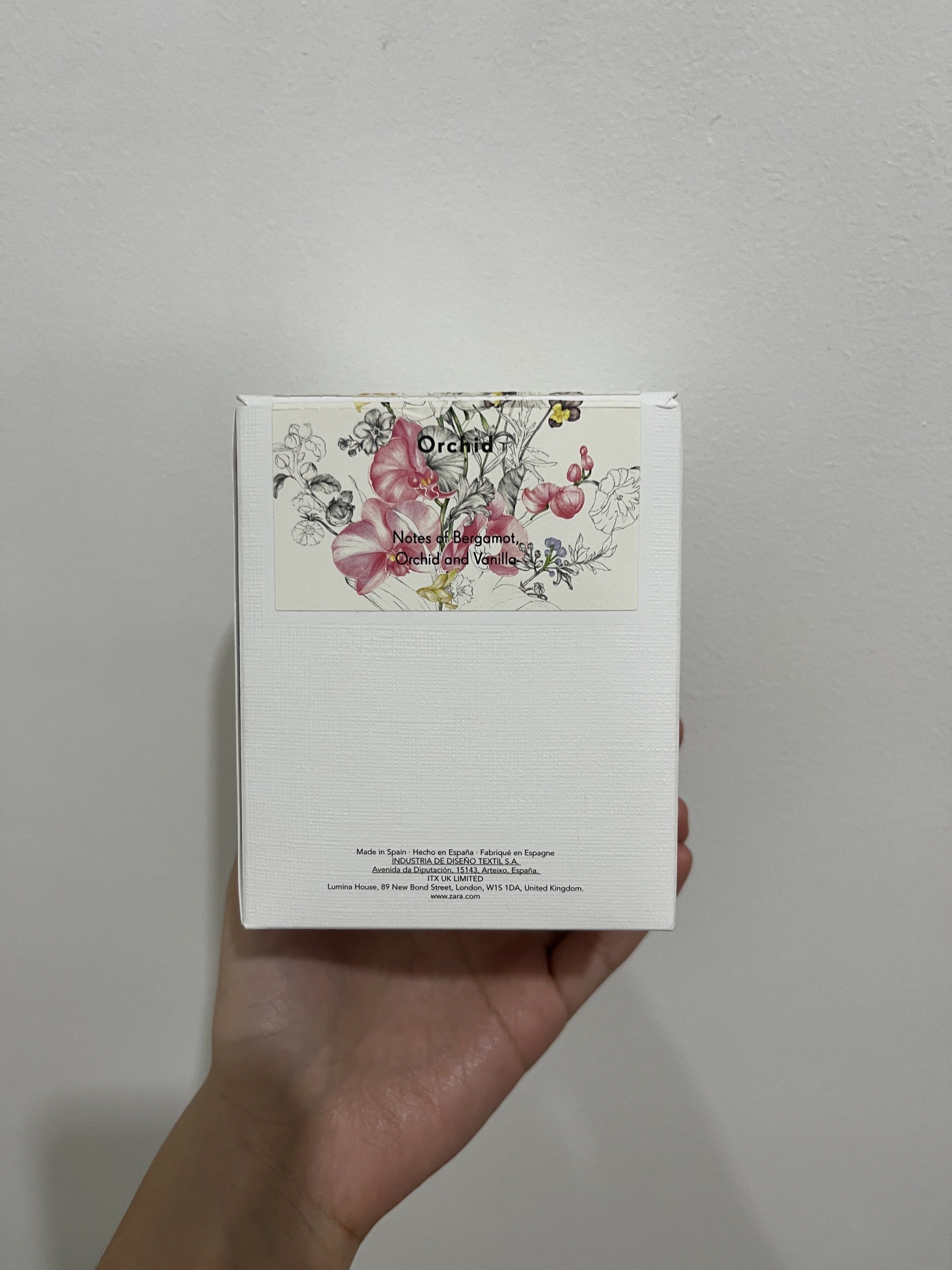 Zara Orchid Bloom Collection (Category: Fragrance & Deodorants) located in Cebu City. Submitted by elle.db (Listing ID 1420298287, Image 2). Description: - Zara Orchid Bloom Eau de Parfum - 90ml / 3.04 fl oz bottle - Fragrance notes: Bergamot, Orchid, Vanilla - Comes with original box - sprayed it less than 10x -bought last december 2025 -rfs: i have too much perfume already .