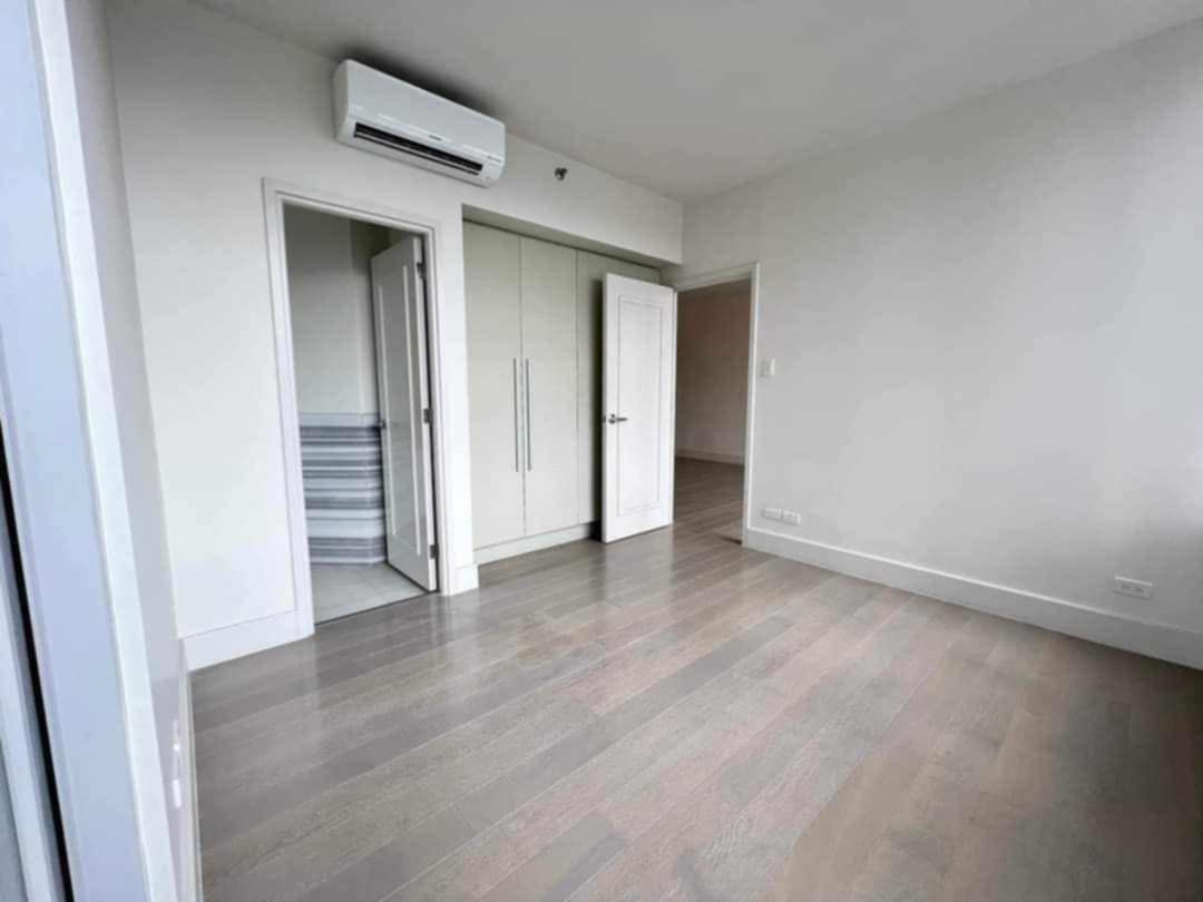 2BR FOR RENT -THE PROSCENIUM-LINCOLN (Category: Apartments & Condos) located in Mandaluyong City. Submitted by aireenm (Listing ID 1420470201, Image 3). Description: FOR RENT‼️ -THE PROSCENIUM - LINCOLN TOWER Located: Estrella corner JP Rizal streets, Guadalupe Viejo, Makati City -2Bedroom with toilet and bath -28th floor(90sqm) -1 parking slot -With maid’s room and toilet & bath -With laundry area -With aircons in the living room and in the bedr