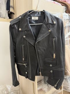 （分類：）位於 。 由 taylorso 提交（商品編號 1420505274，圖片 1）。簡介： 。