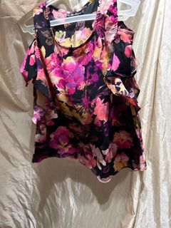 (Category: ) located in . Submitted by sossypreloved (Listing ID 1420524180, Image 1). Description: .