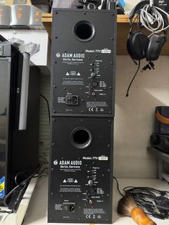 （分類：）位於 。 由 rickymadg 提交（商品編號 1420542393，圖片 1）。簡介： 。