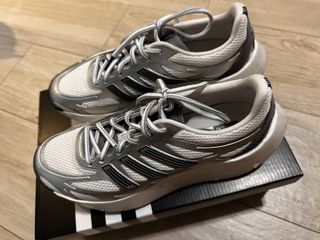 （分類：）位於 。 由 msmeiiii 提交（商品編號 1420361701，圖片 1）。簡介： 。