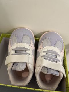 （分類：）位於 。 由 bvintage 提交（商品編號 1420412893，圖片 1）。簡介： 。
