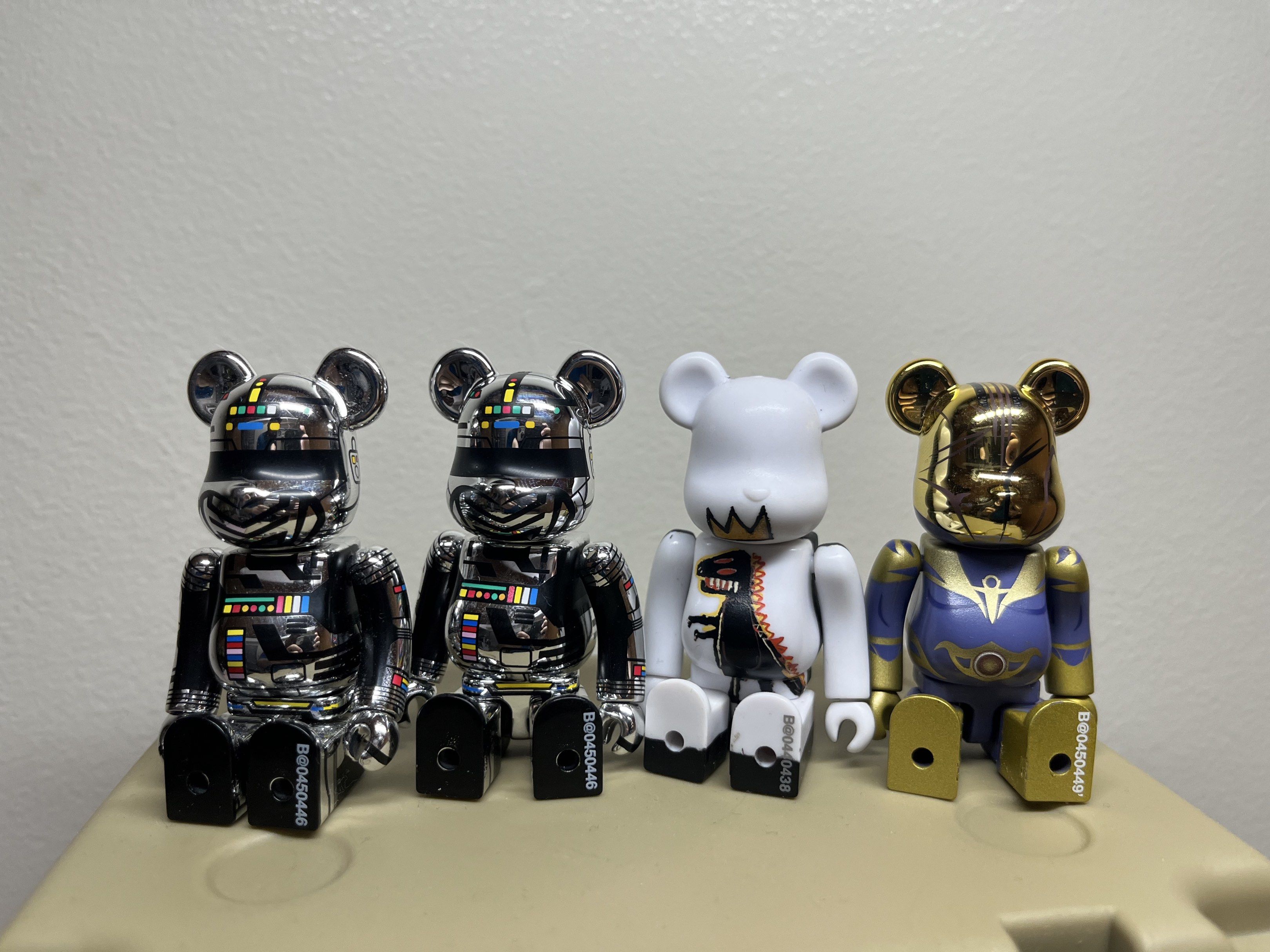 Bearbrick 100% Figures Set (Category: Designer & Blind Box Toys) located in Pasay City. Submitted by codymendoza (Listing ID 1420507441, Image 1). Description: 100% Bearbrick set ₱1,000 • Negotiable • 4pcs • Not sure about the names and series • No box and card, as is - Taft Manila, DLSU - J&T/Lalamove (Buyer's expense) - NO COD.