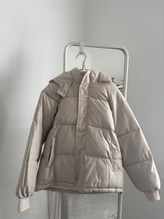 (Category: ) located in . Submitted by preloved_fn (Listing ID 1420461579, Image 1). Description: .